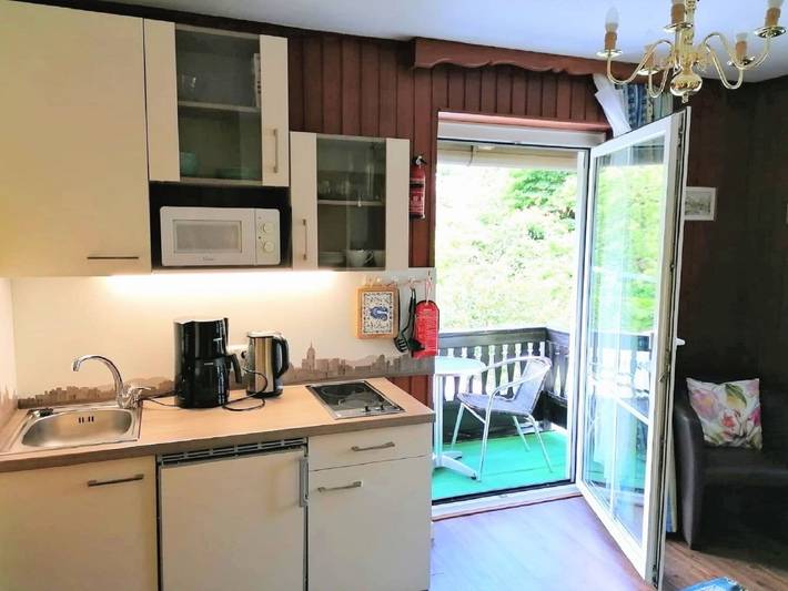 Ferienwohnung für 2 Personen, mit Balkon und Garten in Feld am See