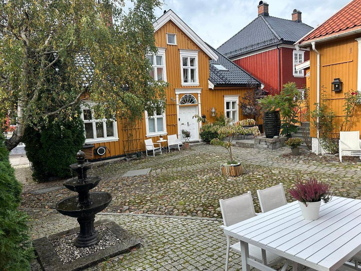 Tollgaarden Gjestegaard in Larvik