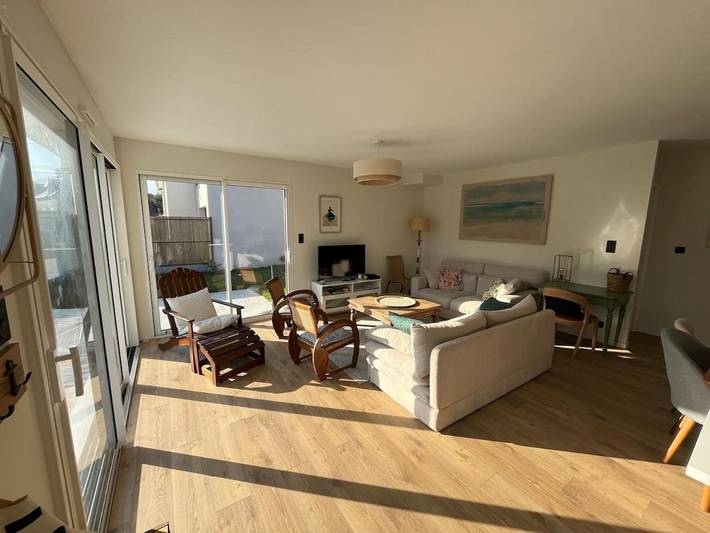 Location de vacances pour 6 personnes, avec terrasse à Pleuven