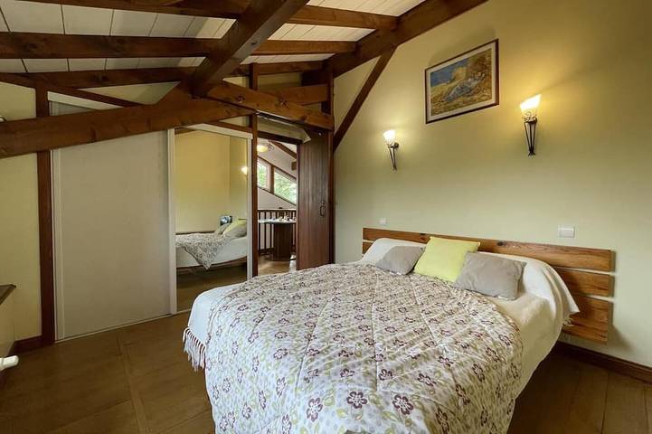 Location de vacances pour 6 personnes, avec jardin à Iholdy - 4