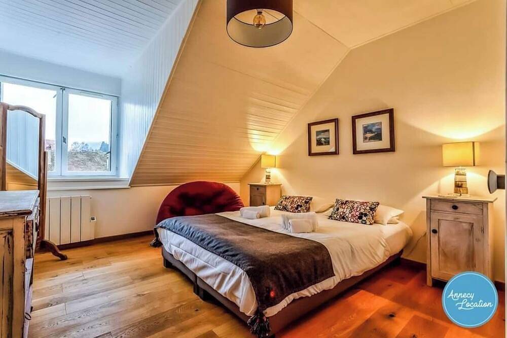 Ganze Wohnung, Magnificent Apartment T3 - Near the lake of Annecy in Menthon-Saint-Bernard, Annecy und Umgebung