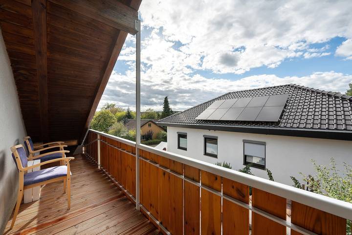 Ganze Wohnung, Ferienwohnung 'Emmaus' mit Balkon und WLAN in Tiefenbronn, Nordschwarzwald
