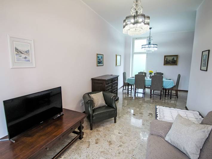 Ferienwohnung für 5 Personen, mit Balkon und Garten
