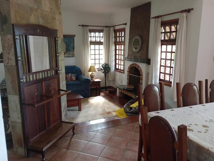 Villa para 9 pessoas, com jardim e vista para o lago e ainda vista, com animais de estimação em Holambra