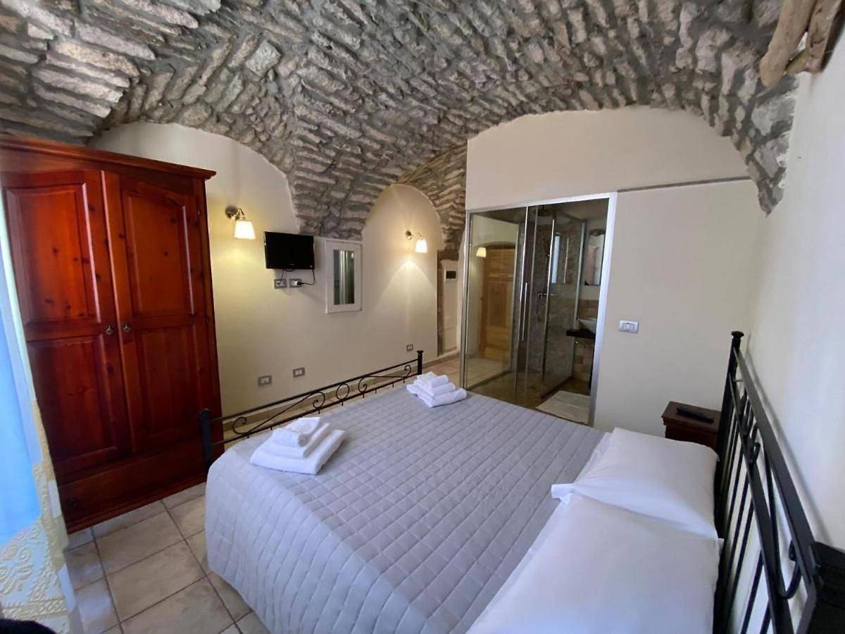 Double Room in Bosa, Planargia