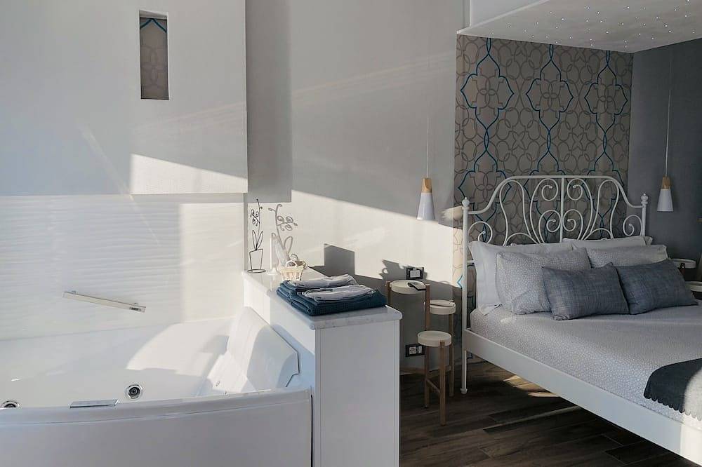 Appartamento intero, House 67 Seaview Studio with Jacuzzi Manarola in Manarola, Comune di Riomaggiore