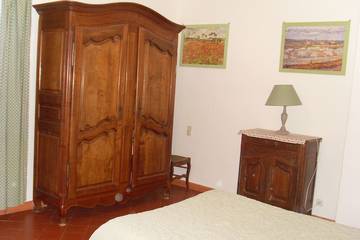 Location De Vacances pour 4 Personnes dans Arles, Parc naturel régional de Camargue, Photo 1