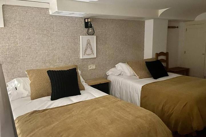 Holiday apartment for 6 people, with balcony - 1