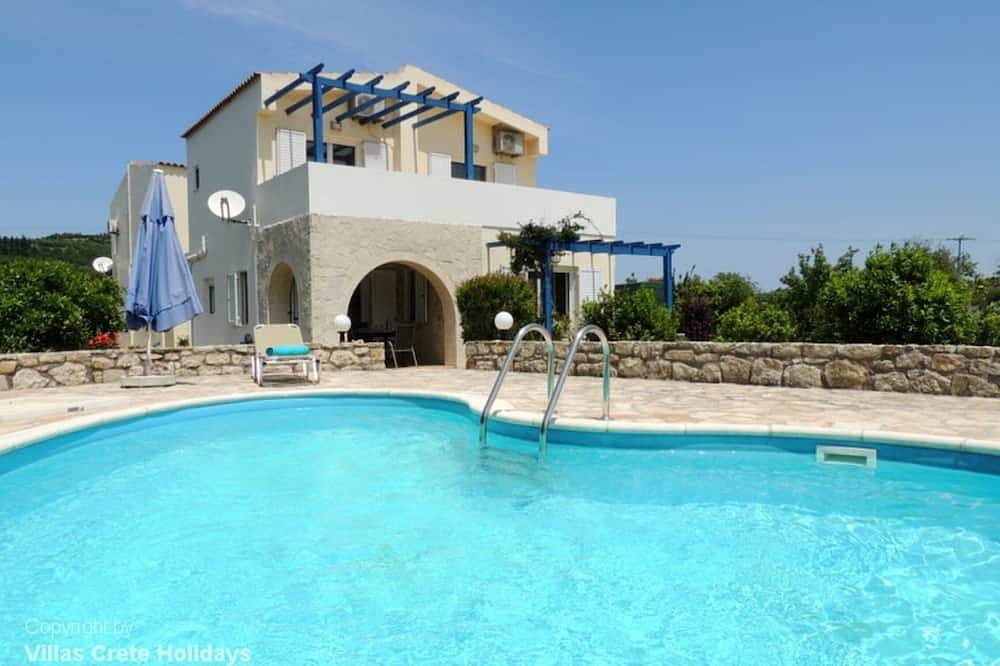 Villa Adelphi in der Nähe von Kalives. 2 Schlafzimmer, privater Pool, Aussicht und alle Annehmlichkeiten. in Armeni, Chania und Umgebung