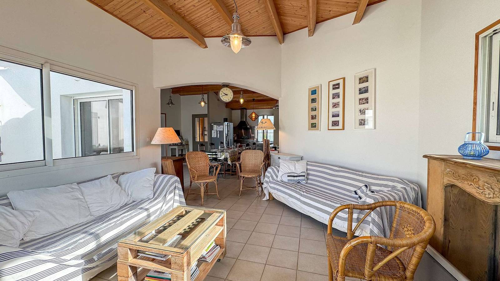 Apartamento vacacional entero, Beautiful family house with swimming pool, parking in Loix, Isla de Ré