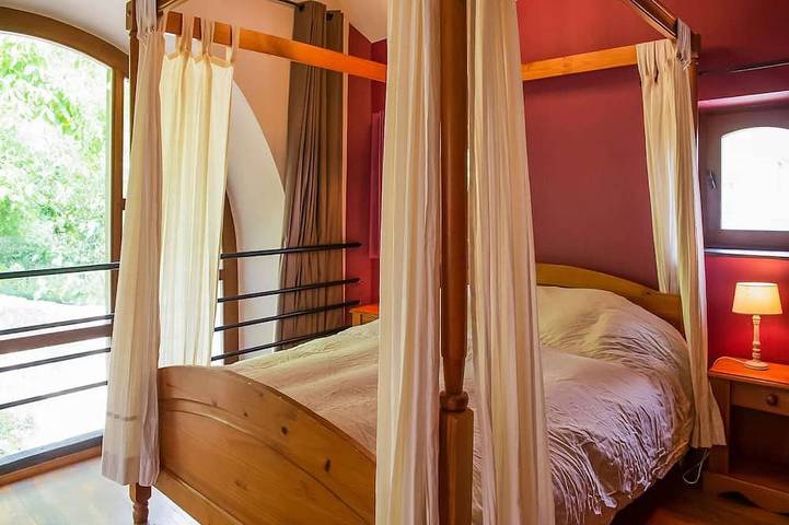 Location de vacances pour 8 personnes, avec piscine et jardin ainsi que sauna et terrasse à Aubel - 3