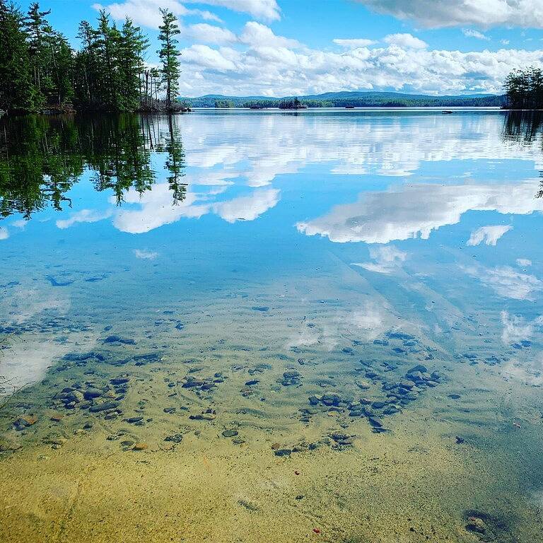 Cozy, updated 3bd home in Holderness-Squam Lake- walk to town-Ac! in Holderness, Squam Lake