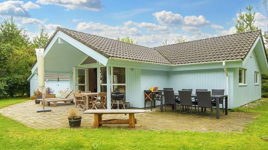 Ferienhaus für 7 Personen, mit Garten in Jegum