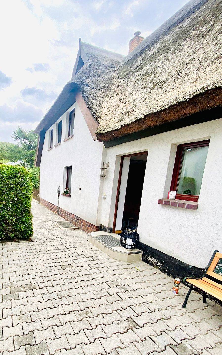 Kapitäns Hus 1 - rechts mit Sauna, Whirlpool und Kamin nur 550m zum Strand in Graal-Müritz, Rostock und Umgebung