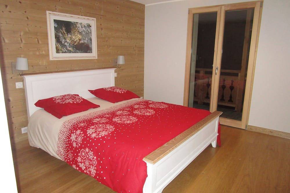 Très beau chalet, proche  domaine skiable des Arcs, 10 personnes, 140 m2 in Bourg-Saint-Maurice, Région d'Albertville