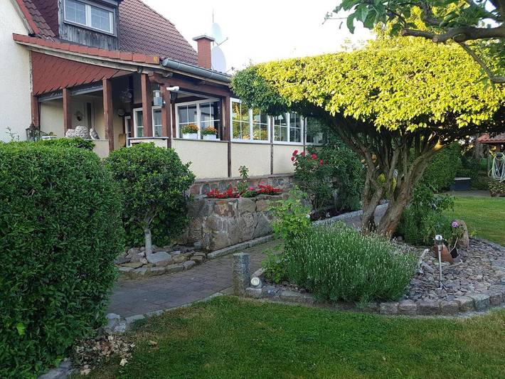 Ferienhaus für 4 Personen, mit Terrasse und Garten sowie Seeblick und Ausblick in Schöneberg - 2