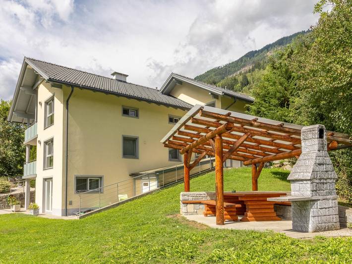 Ganze Ferienwohnung, Appartement Nr. 1 in Hohe Tauern, Flattach