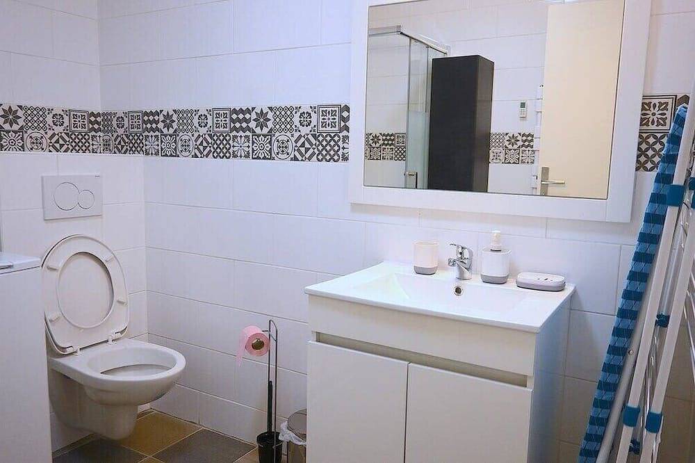 Entire apartment, Le 60 - Odi Rent - In front of Le Bourget Airport in Le Blanc-Mesnil, Seine-Saint-Denis
