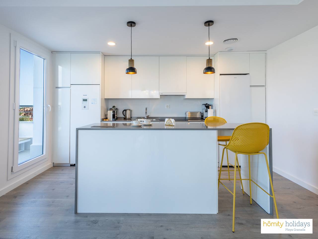 Apartamento inteiro, Homity Ático in Playa Granada, Motril