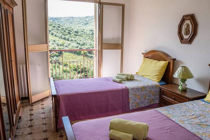 Location de vacances pour 6 personnes, avec balcon et jardin à Mòdolo - 4