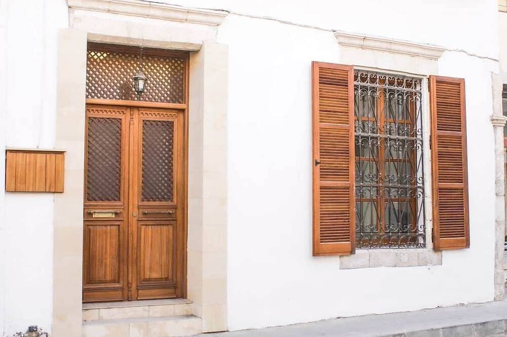 Yiayias Haus, 3 Schlafzimmer, Schlafplätze für 6 in Limassol, Südzypern