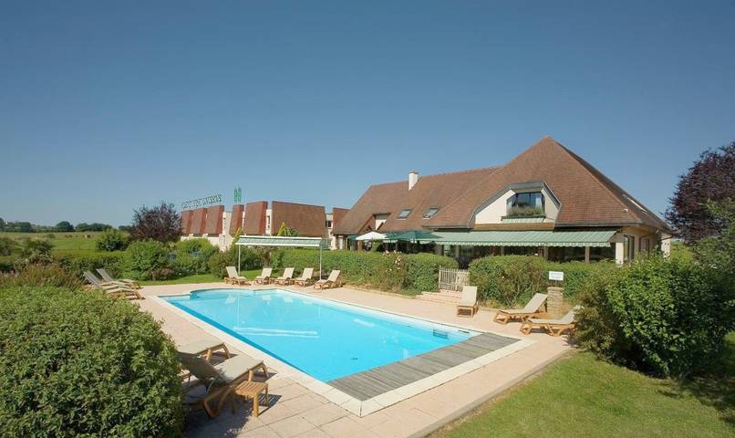 Hôtel pour 2 personnes, avec piscine ainsi que jardin et sauna