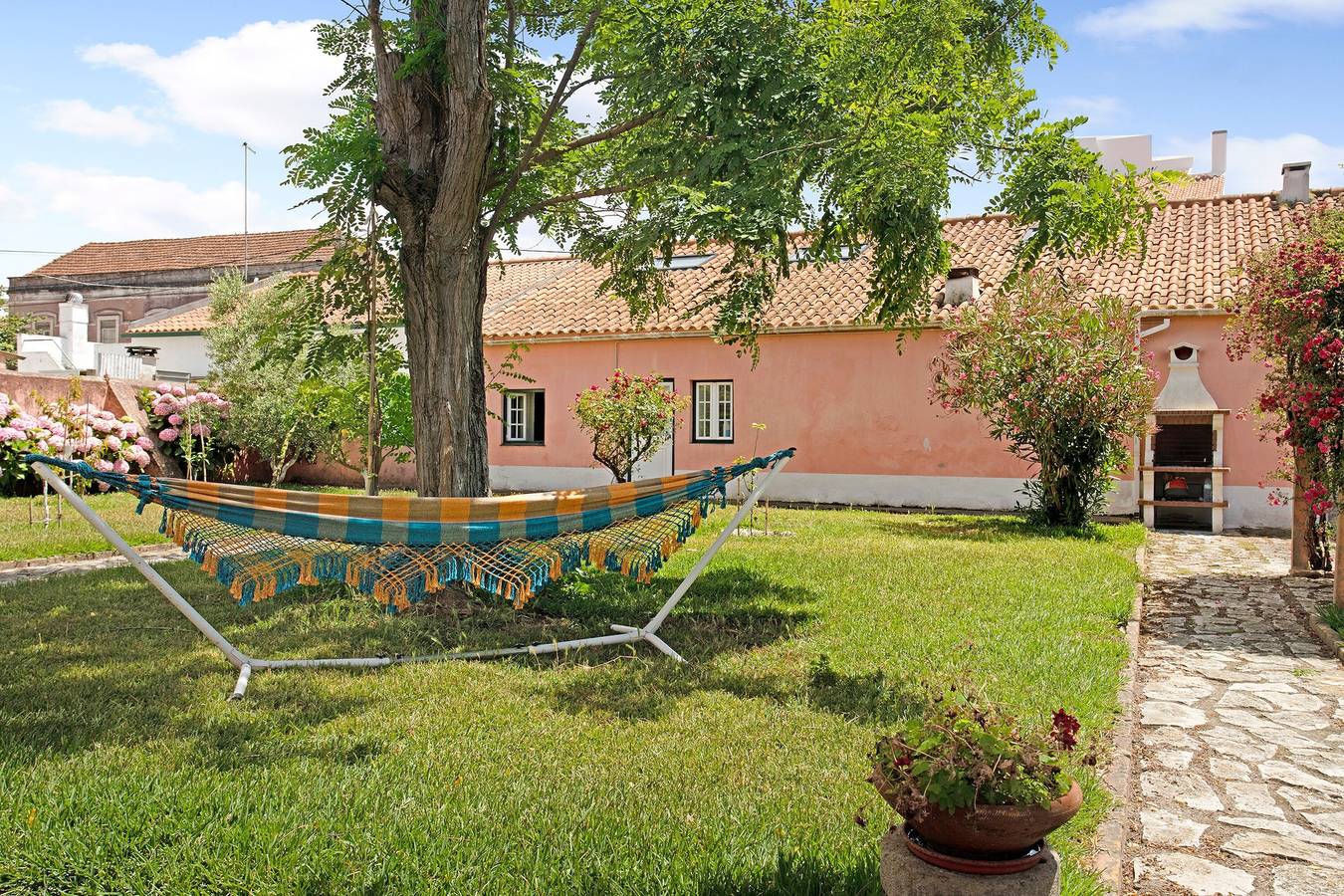 Casa de férias 'Casa Alfeizerão' familiar com Jardim & Wi-Fi in Alfeizerão, Leiria distrito