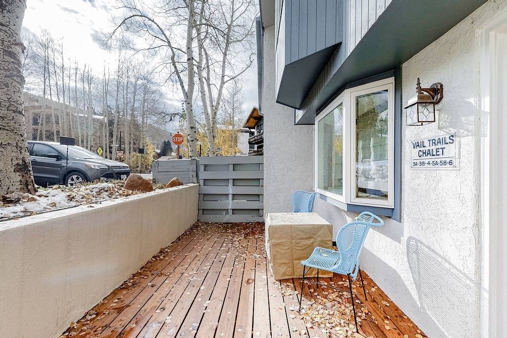 Ganze Wohnung, Exquisite condo with washer/dryer, fireplace & private patio in Vail Ski Resort, Vail