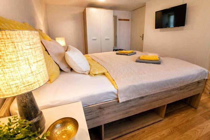 Ferienwohnung für 2 Personen, mit Terrasse und Garten sowie Sauna in Bad Muskau - 2