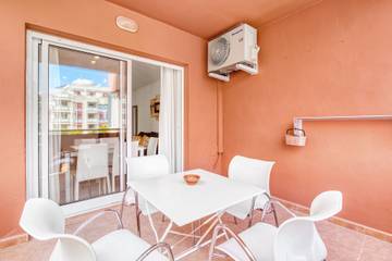 Holiday Rental for 4 People in Las Marinas, Dénia, Photo 3