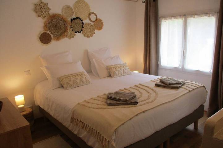 Location de vacances pour 6 personnes, avec terrasse et jardin à Saint-Georges - 2