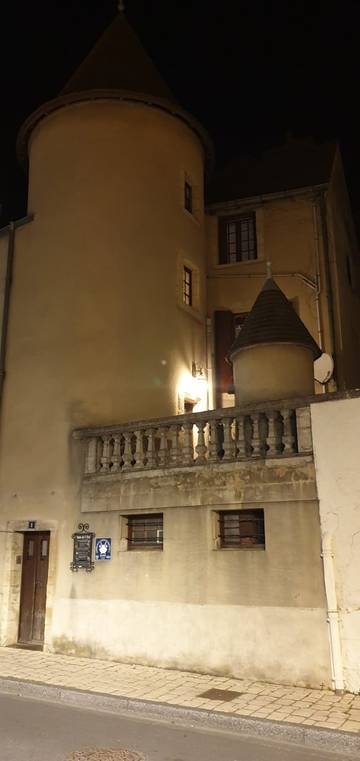 Chambre d’hôte pour 2 personnes, avec balcon dans Centre-Val de Loire