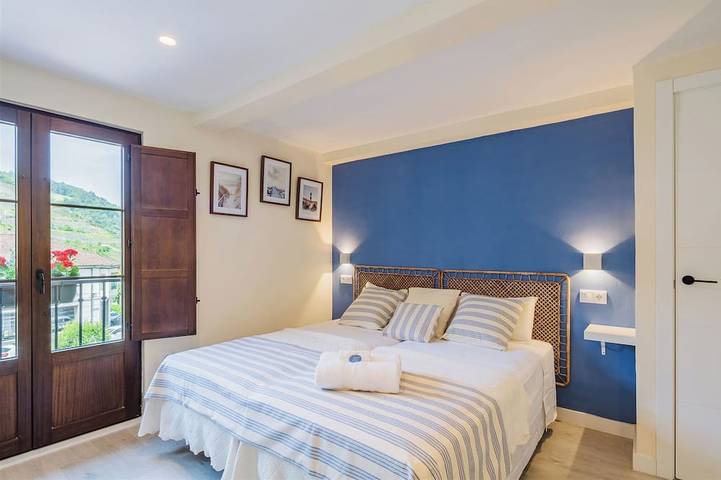 Entire apartment, Comfortable Apartment in a Traditional Asturian House in the Aller Valley in Cabanaquinta, Aller