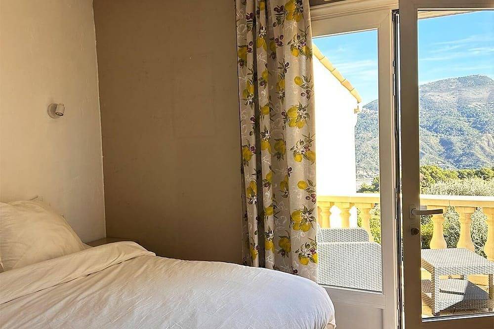 Maison Belle Vue  – Charming villa with pool & breathtaking views - Near Nice in Carros, Cannes region