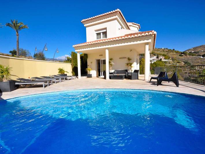 Ferienhaus für 9 Personen, mit Balkon und Meerblick sowie Terrasse und Pool in Velilla-Taramay - 2