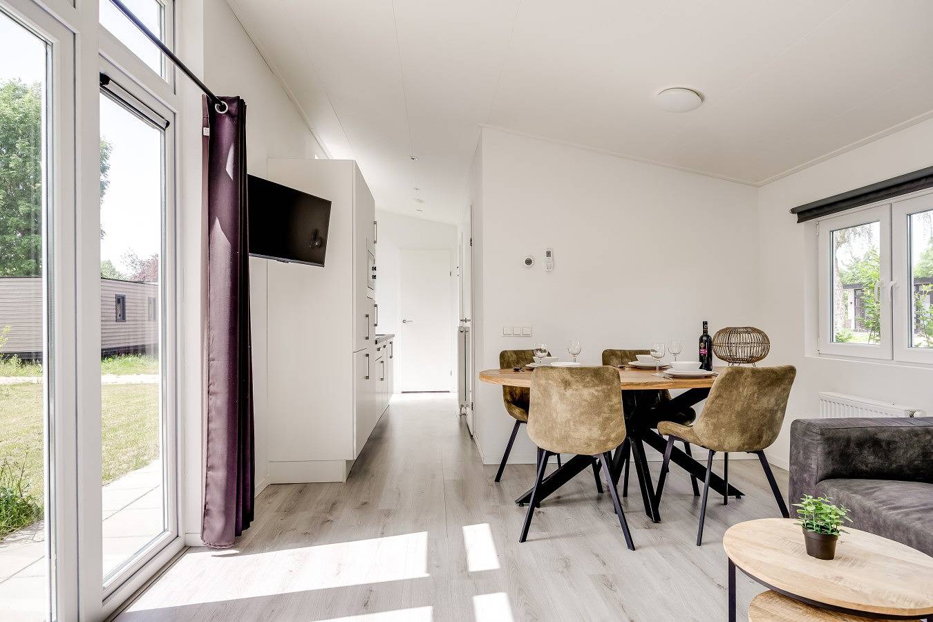Lessenaar 21 | sfeervol 4 persoons chalet in Zennewijnen in Betuwe