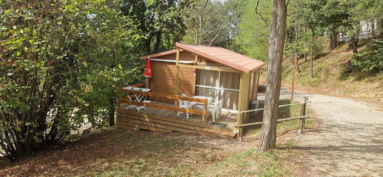 Camping Le Bourdieu in Durfort, Ariège