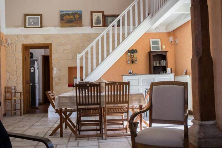 Maison de vacances pour 4 personnes, avec Jacuzzi ainsi que Terrasse et Jardin