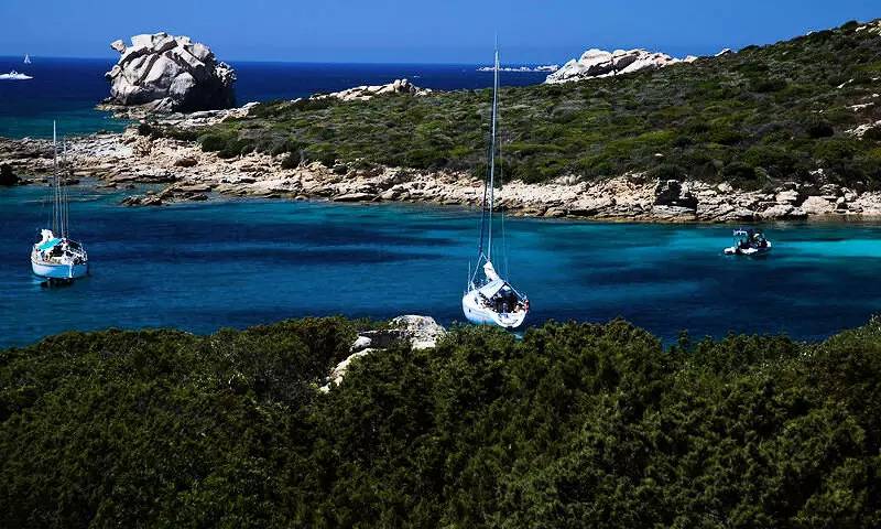 Camping für 5 Personen, mit Terrasse und Pool auf Korsika - 2