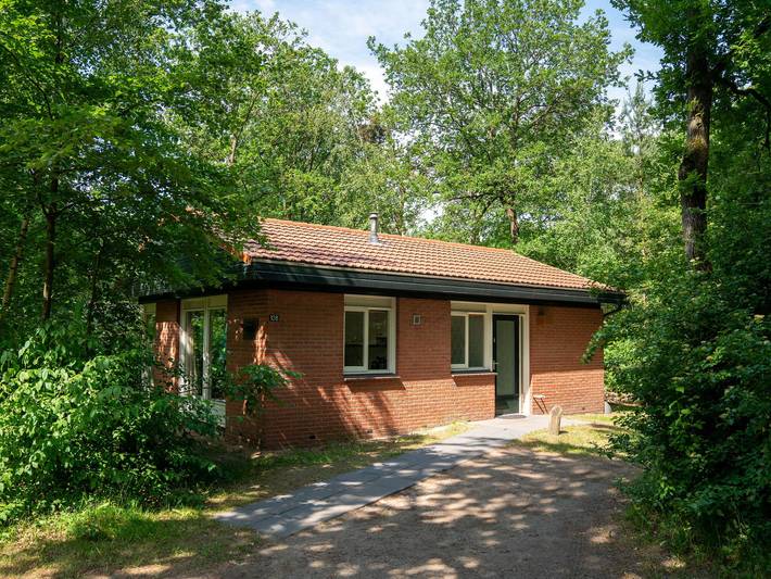 Bungalow für 4 Personen, mit Garten und Pool - 1