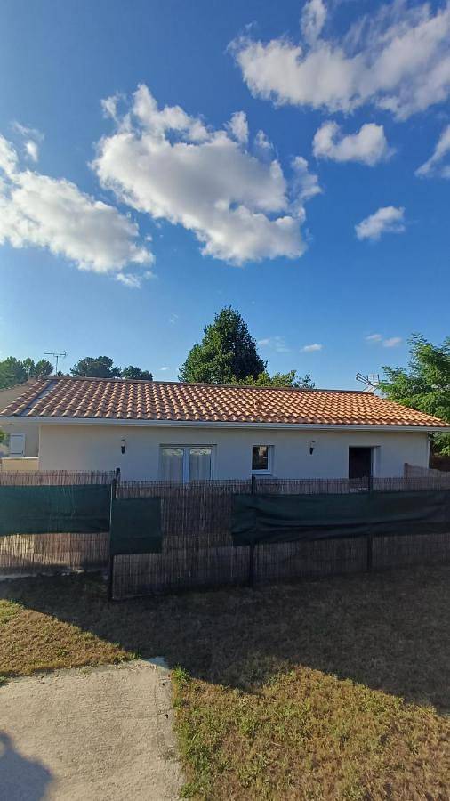 Location de vacances pour 5 personnes, avec terrasse et jardin à Saint-Émilion - 4
