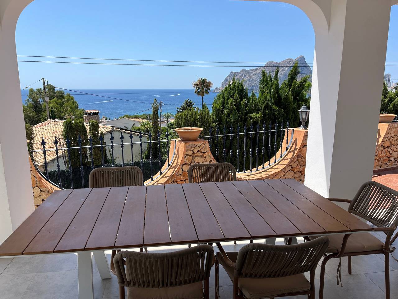 Villa "Paraiso" con vista mare, Wi-Fi e aria condizionata in Les Bassetes, Calpe