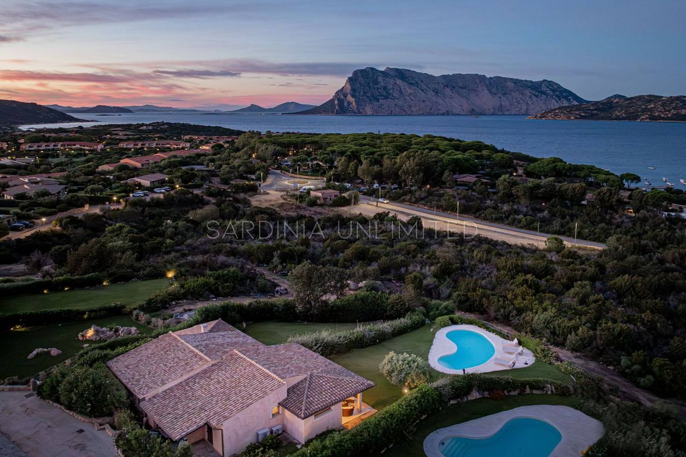 Villa pour 6 Personnes dans Salinedda, San Teodoro