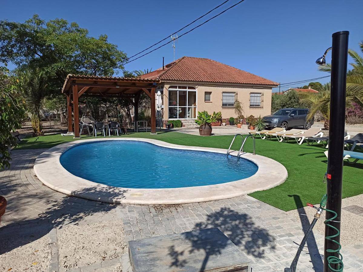 Casa con piscina y gran arboleda. (Casa Brasil) in Busot, Costa Blanca