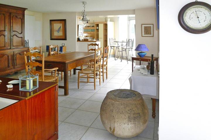 Holiday Home in Morbihan with Sea Views in Larmor-Baden, Côte des Mégalithes