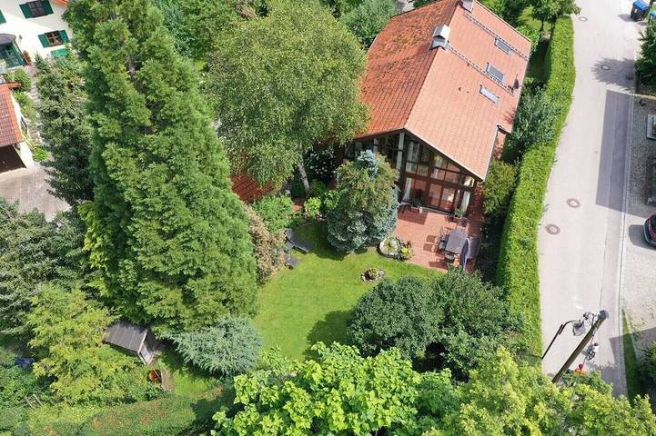 Villa für 10 Personen, mit Garten und Balkon am Ammersee
