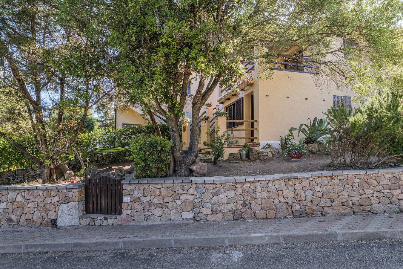 Ganze Wohnung, Apartment 'Porto Rotondo Garden' mit Bergblick, Wlan und Klimaanlage in Porto Rotondo, Olbia