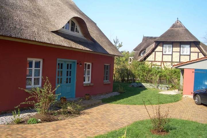 Gîte pour 4 personnes, avec terrasse et jardin - 1