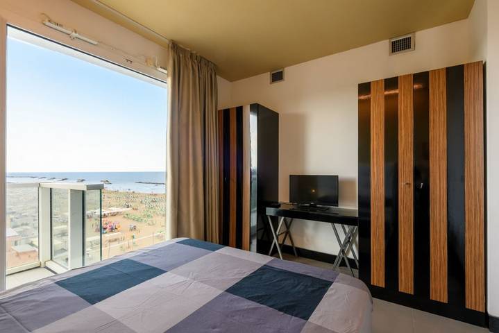 Appartamento intero, GuestHost – Modern Seaside Apartment in Rimini in Viserbella, Rimini