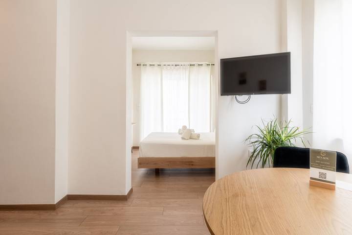 Ganze Wohnung, Ferienwohnung für 3 Personen mit Balkon in Iraklio-Heraklion und Umgebung